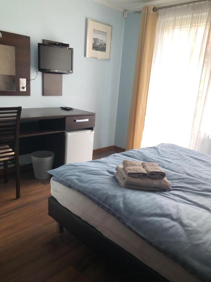 Azzurro Hotell Łukęcin Eksteriør bilde